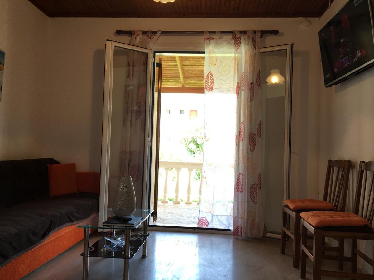 Villa Panorea Moraḯtika Esterno foto