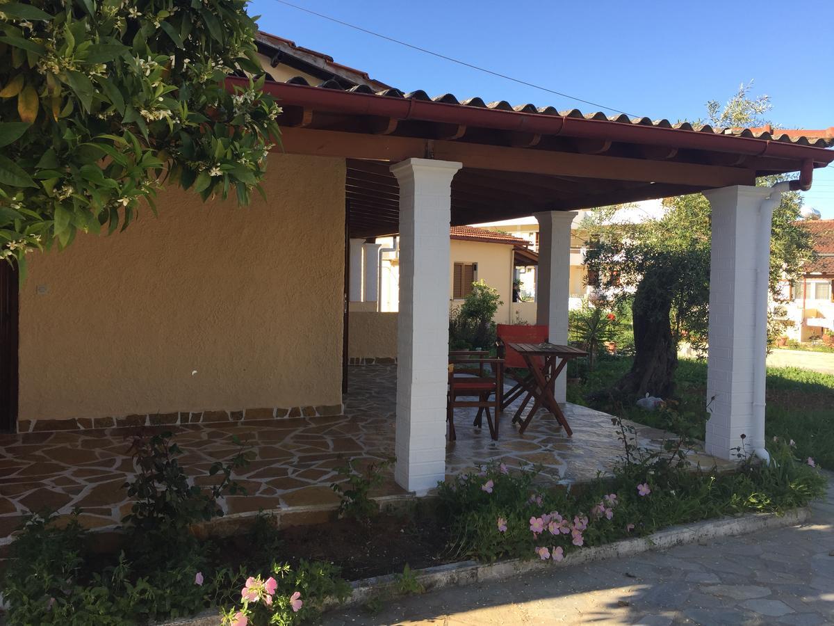 Villa Panorea Moraḯtika Esterno foto