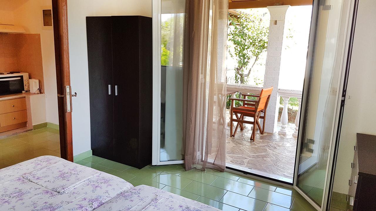 Villa Panorea Moraḯtika Esterno foto