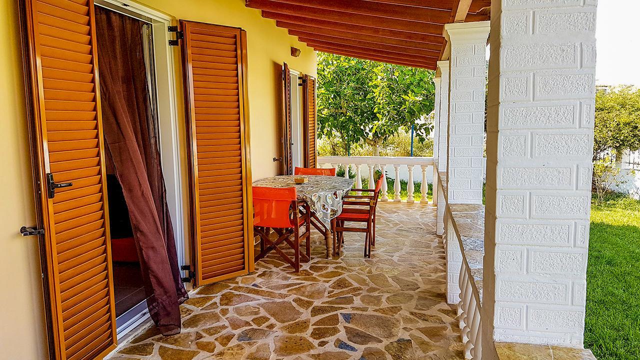 Villa Panorea Moraḯtika Esterno foto